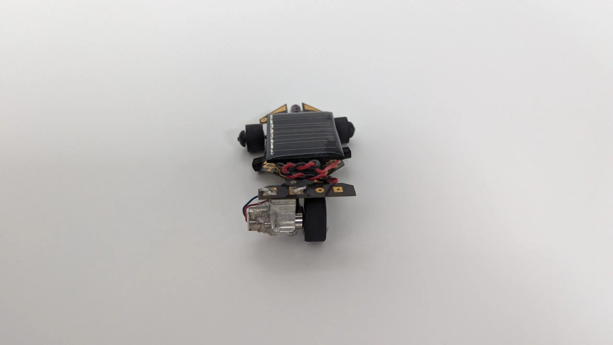 Front view of the Solar Roller, drive motor and rubber wheel tucked at the back