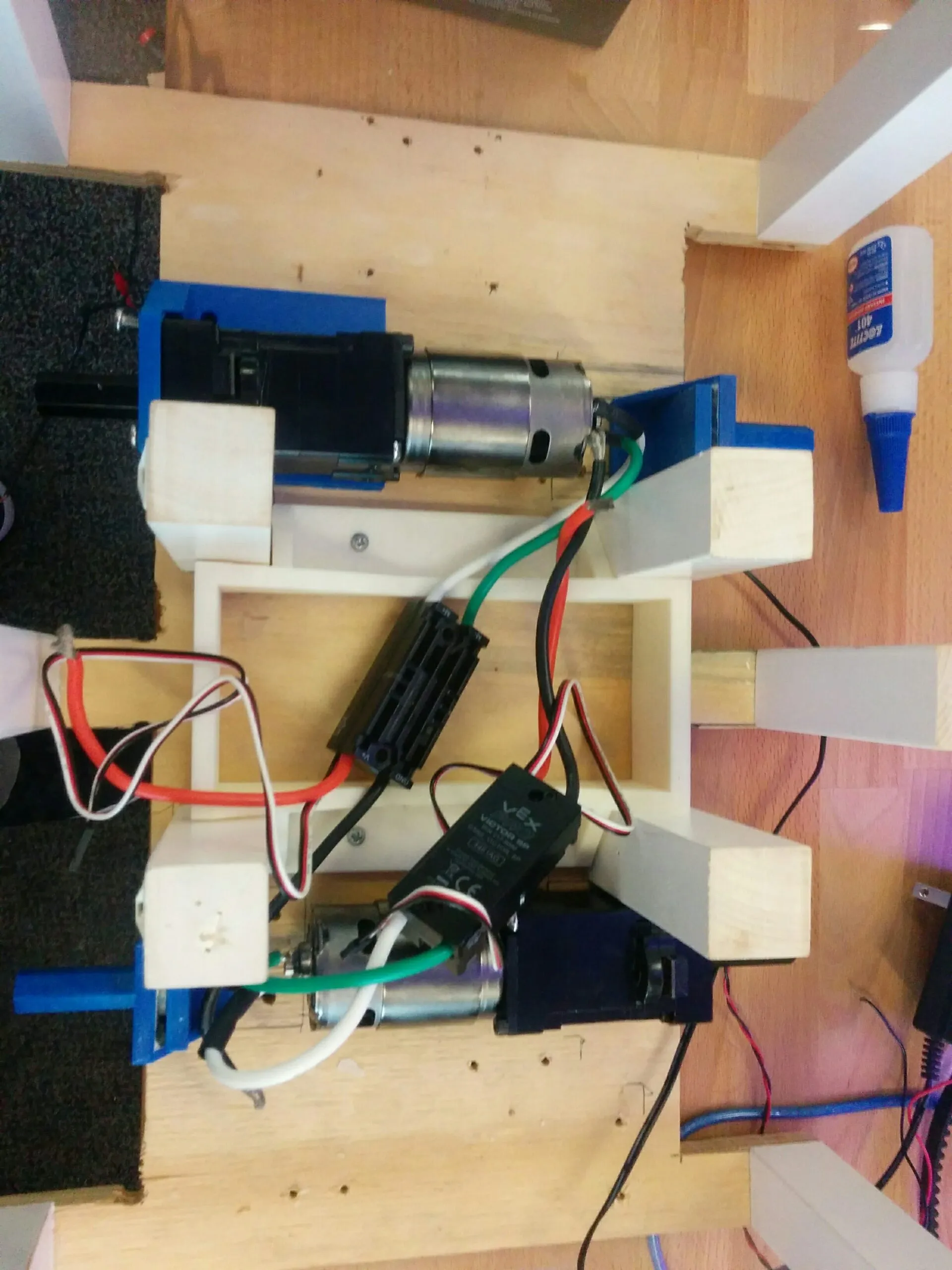 The 2017 drivetrain experiment: DC gearmotors on printed mounts with a VEX Victor SP speed controller